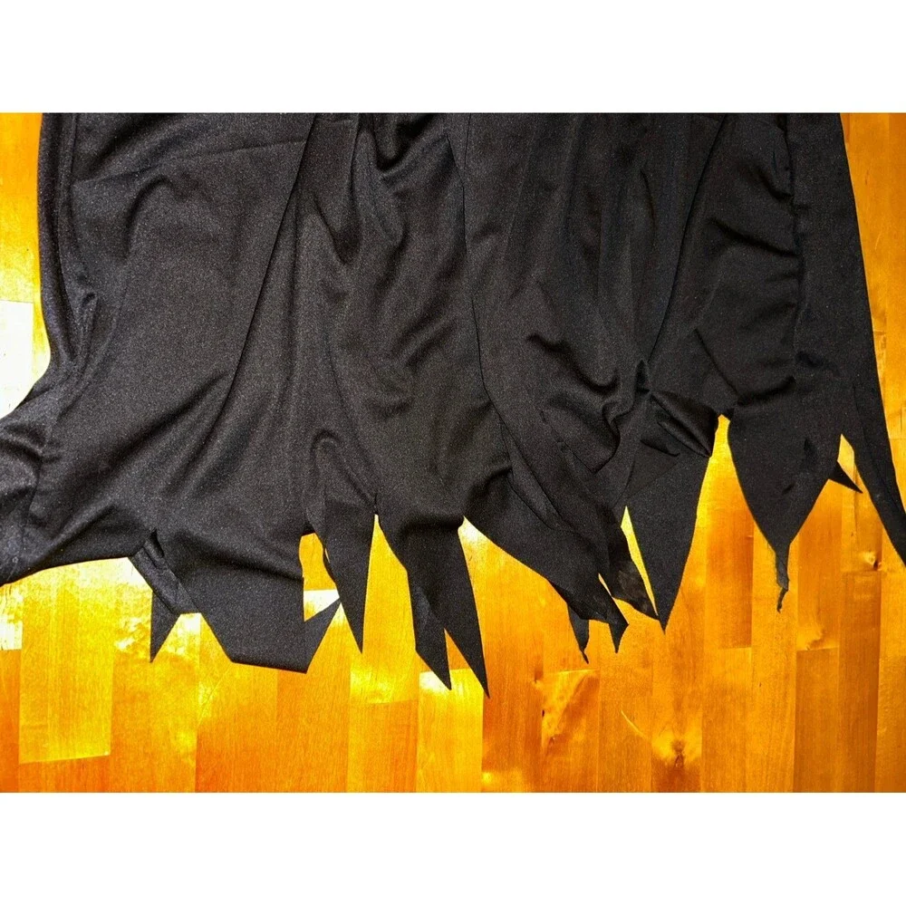 Men’s Spirit Halloween Scorched Reaper Halloween Costume With Light Up Rib Cage - Picture 4 of 5